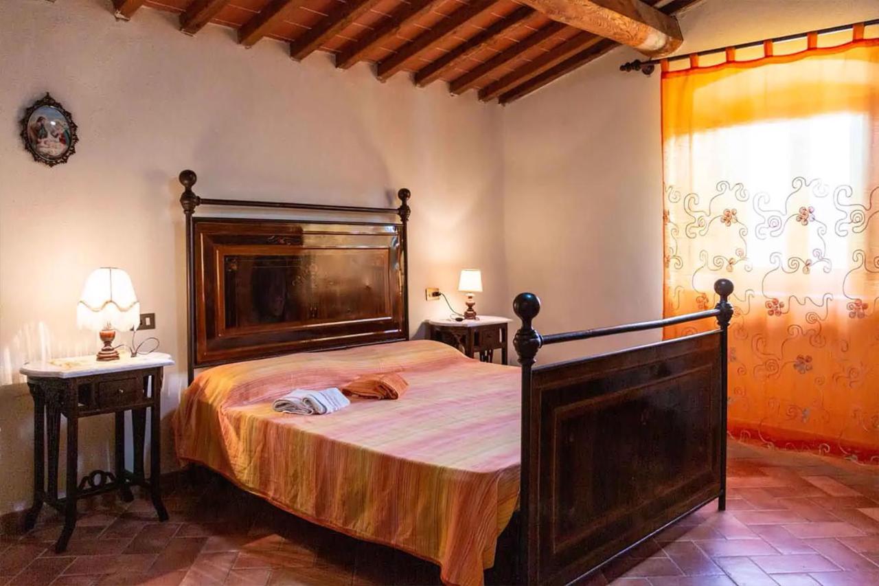 Agriturismo Con Piscina In Toscana, Tribbiano Arezzo Eksteriør billede